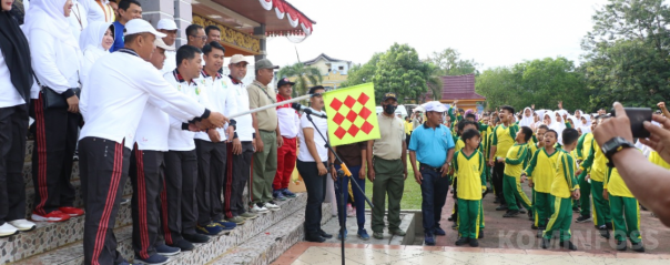 Gerak Jalan Santai peringatan HUT Kabupaten Kuansing ke-23
