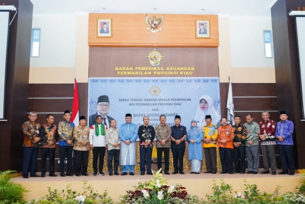 Saat Acara Sertijab Kepala BPK Riau